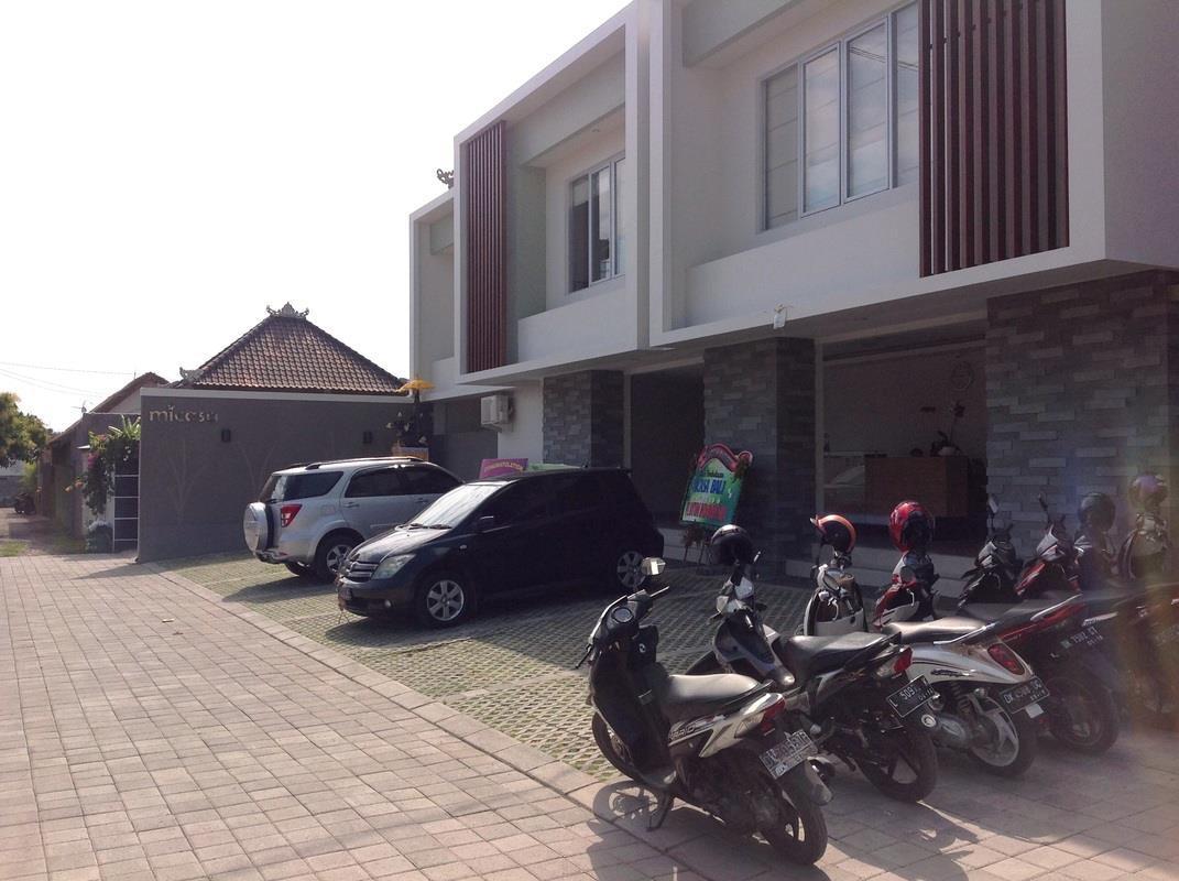 มิ คาซา เรสซิเดนซ์ Bed & Breakfast เซมินยัค ภายนอก รูปภาพ